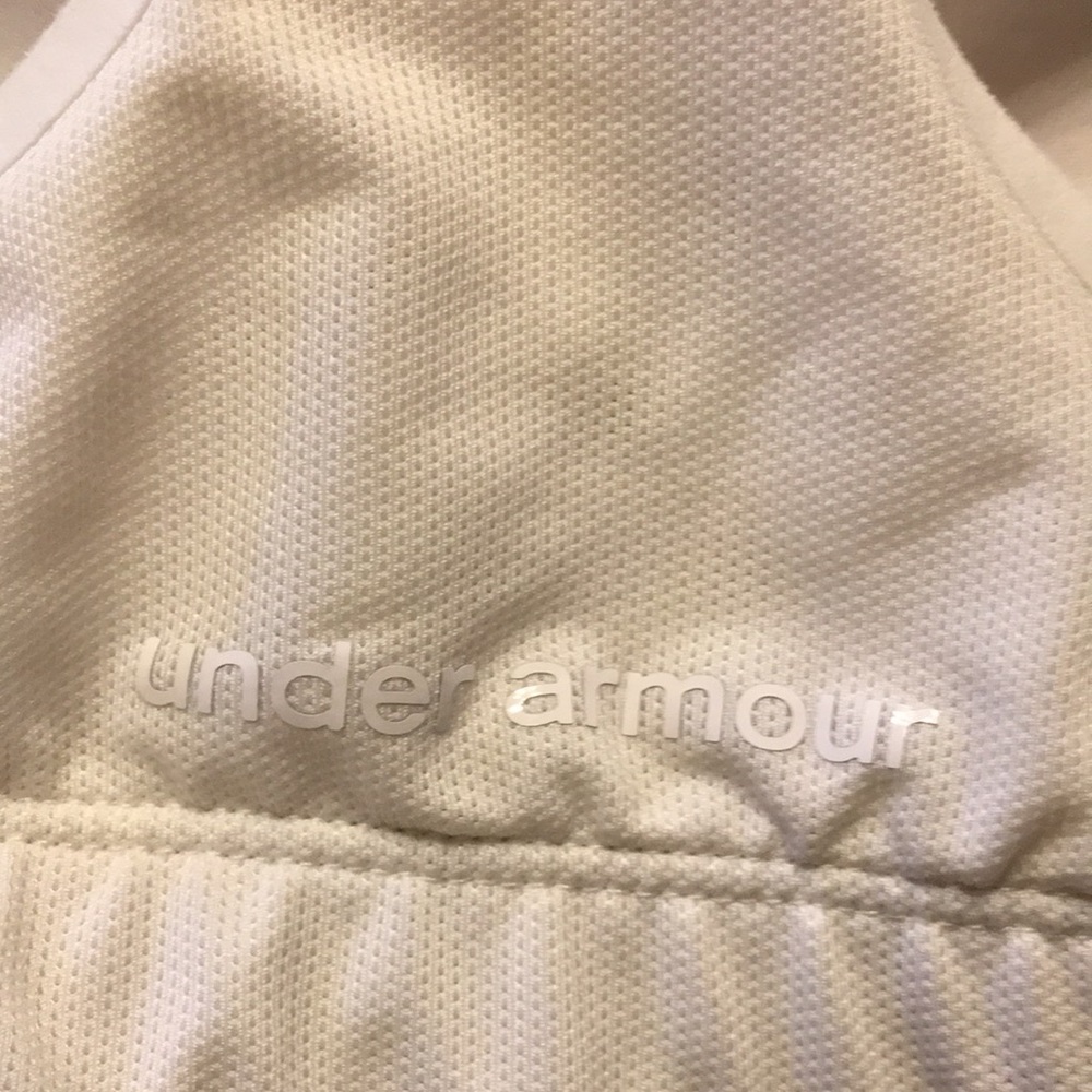 Under Armour - Picture 3 of 4